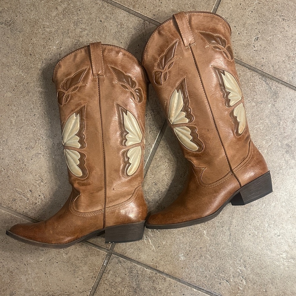 Coconuts by Matisse Tan and Cream Heeled Boots